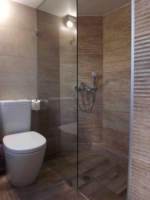 Luxury With Unique View Of The Acropolis * Athen
