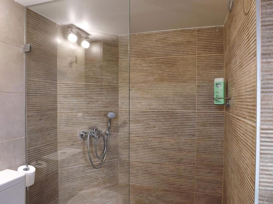 Luxury With Unique View Of The Acropolis * Athen